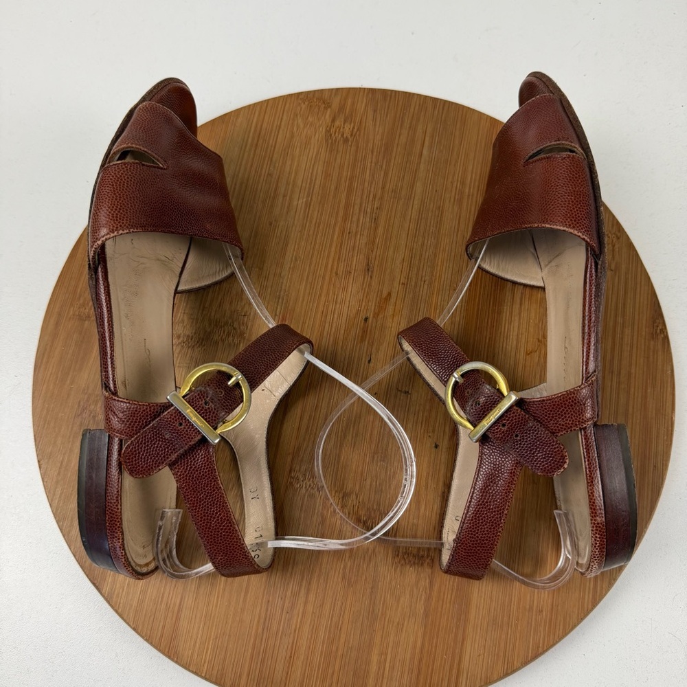 Salvatore Ferragamo Elegant Brown Leather Sandals - Picture 6 of 11